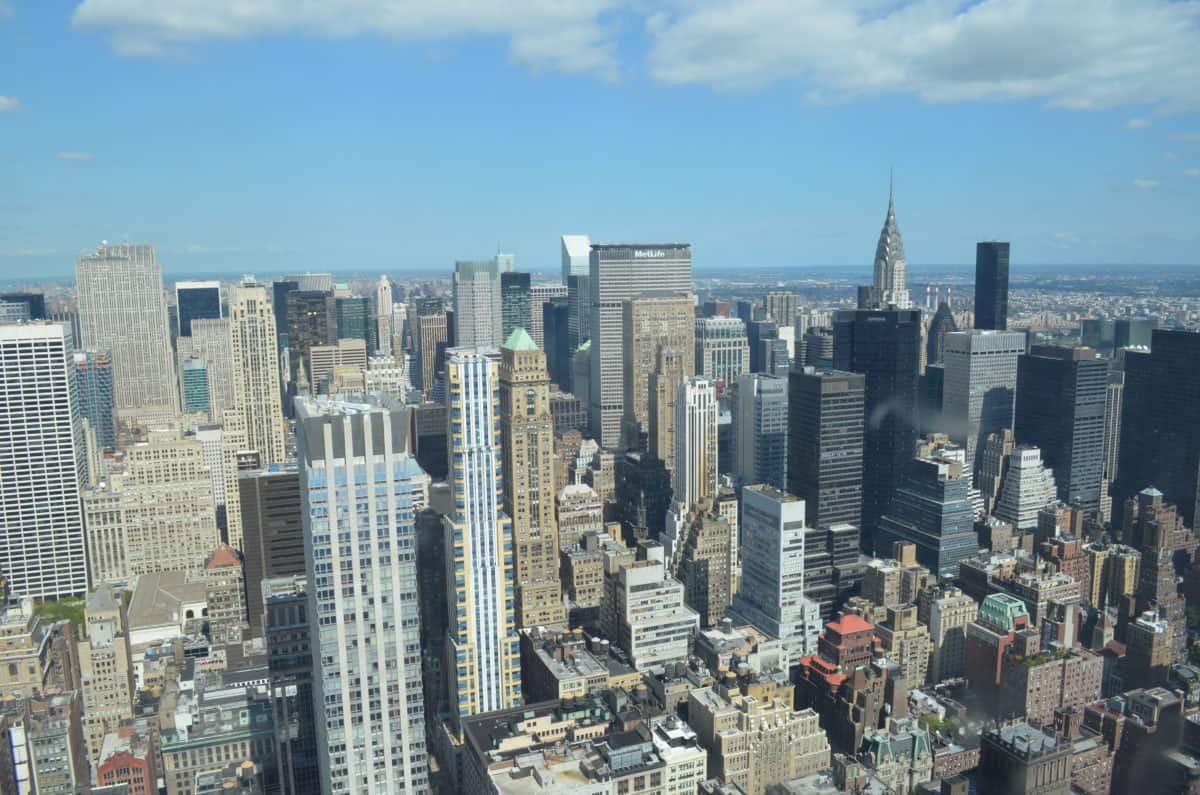 View from the window in the Empire state building - Top of the Rock, Manhattan vs Brooklyn. Top spots to visit