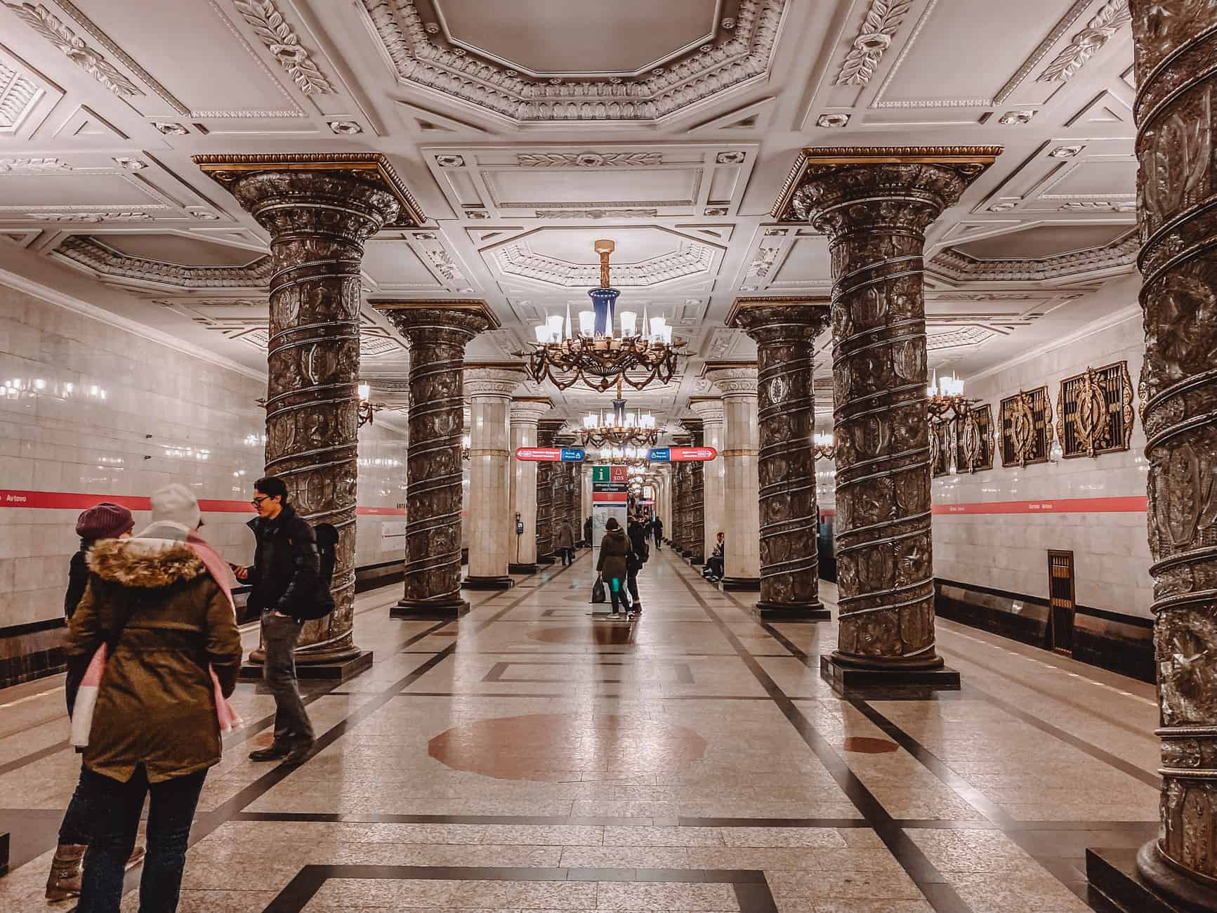 most beautiful metro stations in St Petersburg