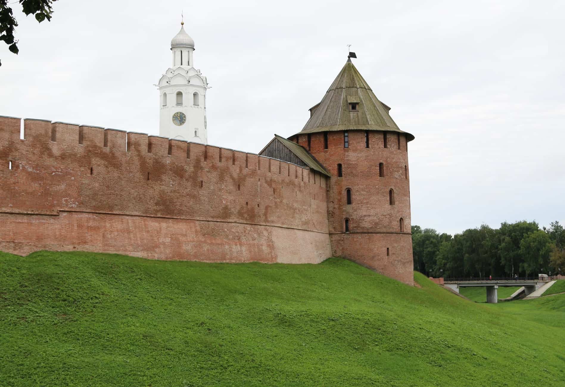 8 Great Day Trips From St. Petersburg, Russia Recommended by a Local