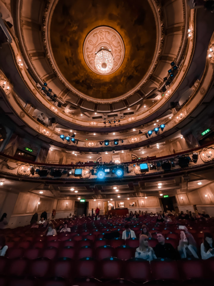 The Average Salary in London in 2023 London Salaries Guide