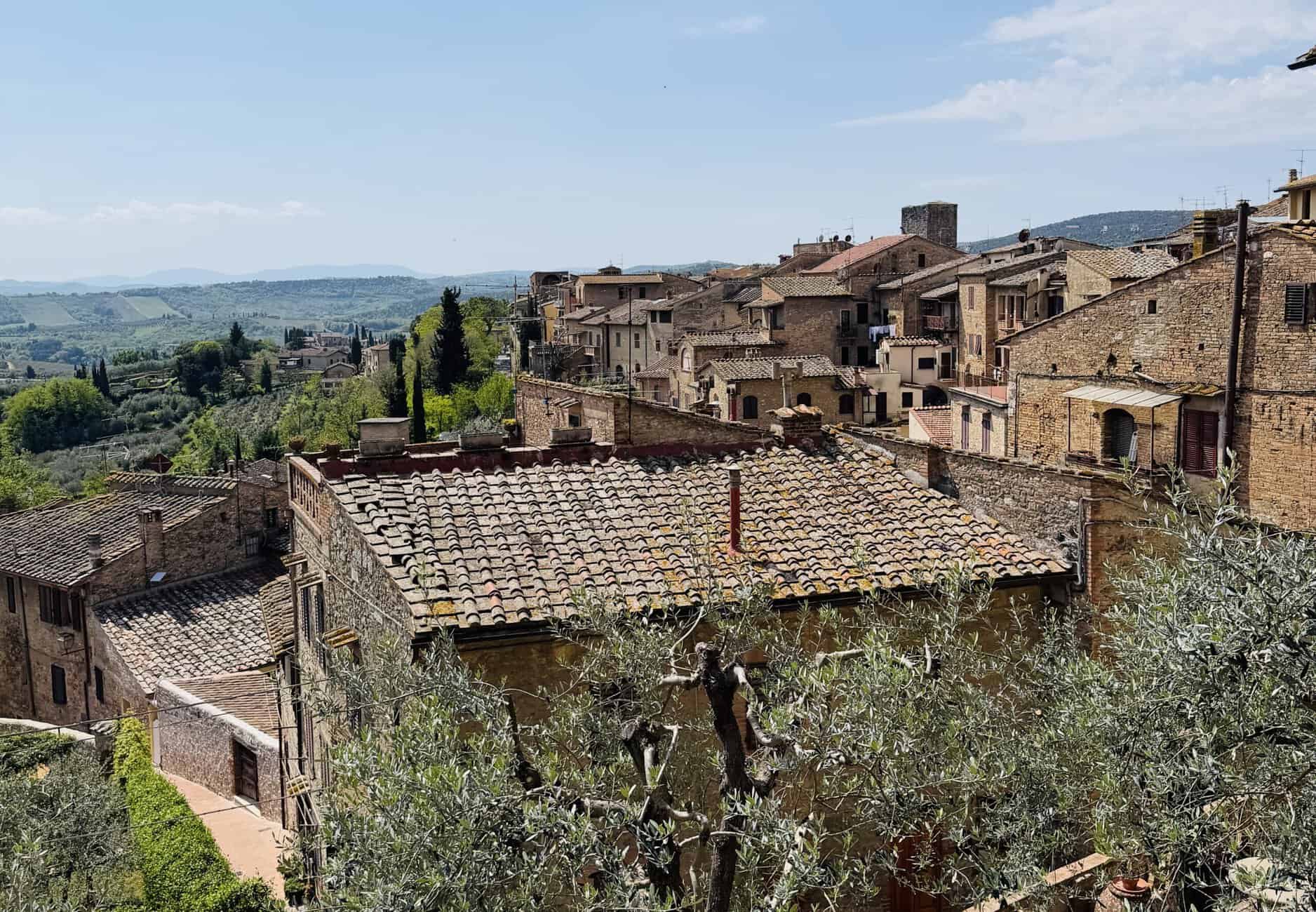 5 Days in Tuscany: Our Road Itinerary (San Gimignano, Siena & Volterra)